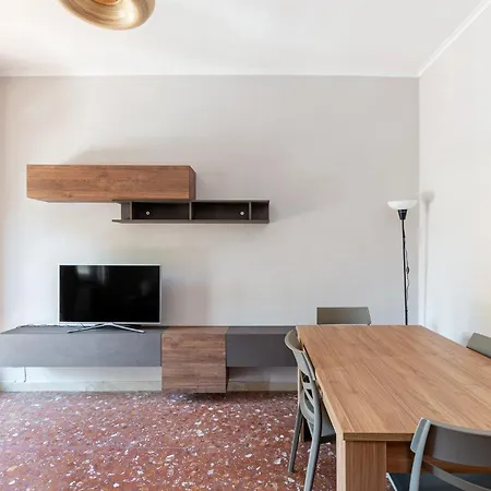 Walk-ostia - New